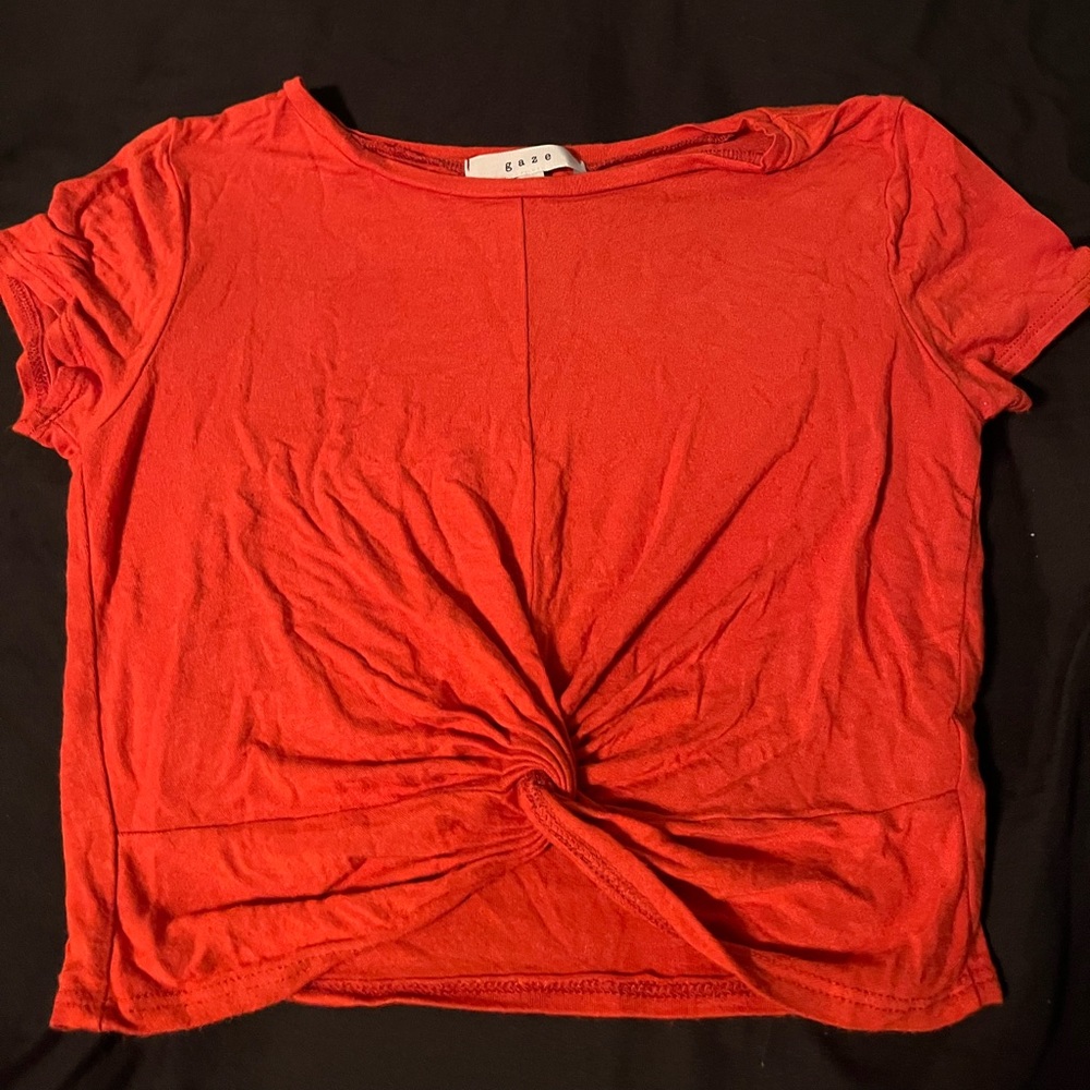 Orange tee